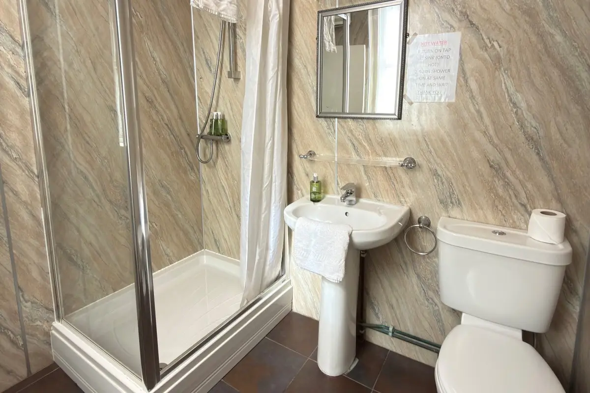 Single Room - Lord Nelson (4)