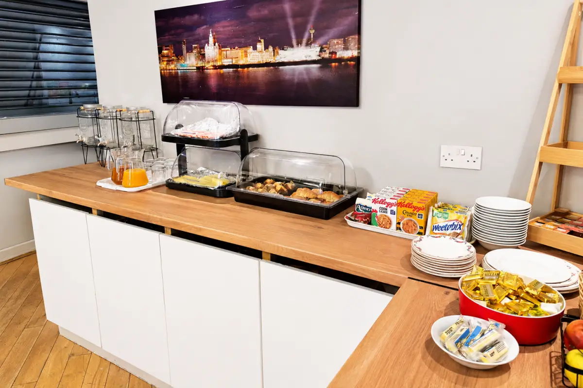 Breakfast Room (1)